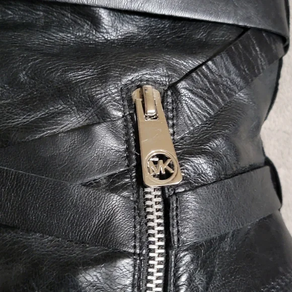 Michael Kors boots - Picture 2 of 7